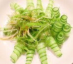 きゅうりのグリーンサラダ